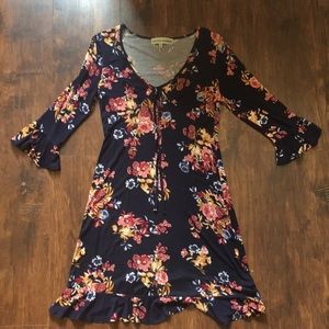 Almost Famous flirty style dress